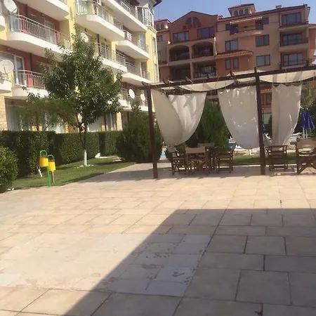 Sanny Garden Слънчев бряг