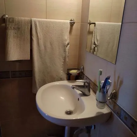 Apartament Sanny Garden *